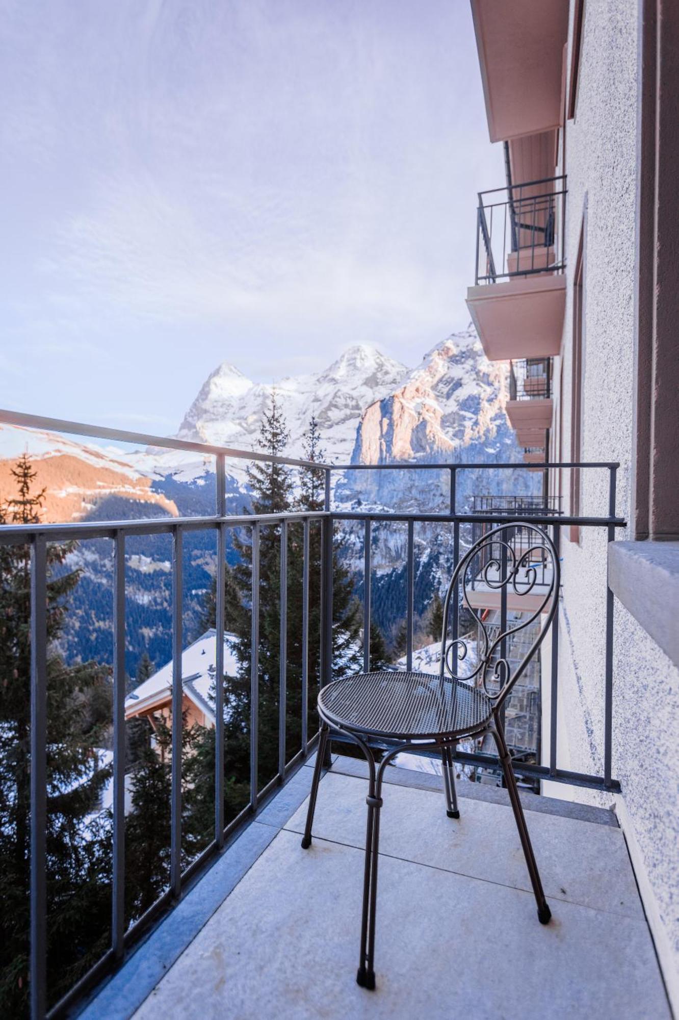 Hotel Muerren Palace Buitenkant foto
